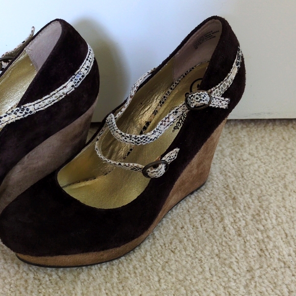 Seychelles Brown Suede Wedge Heels 8 - Picture 6 of 12